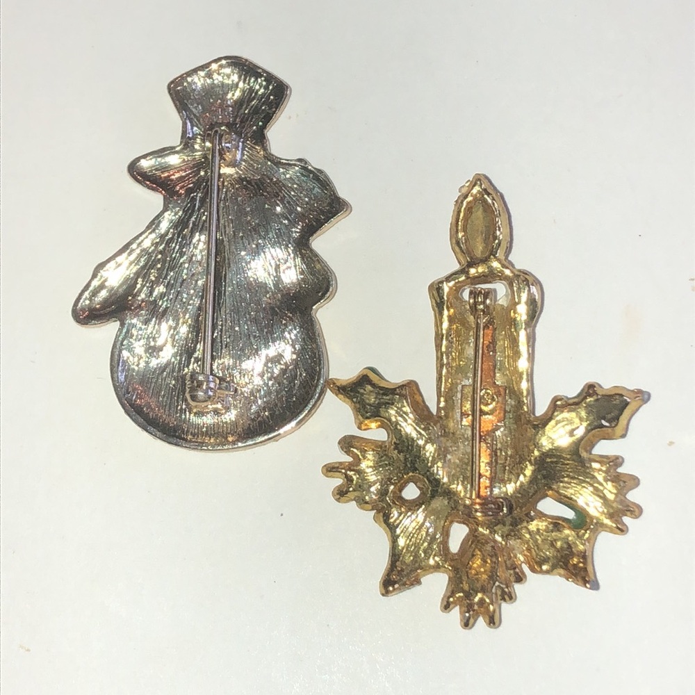 Festive Snowman and Candle Holiday Brooch Set - Gold, Green, White, Red - Picture 6 of 6